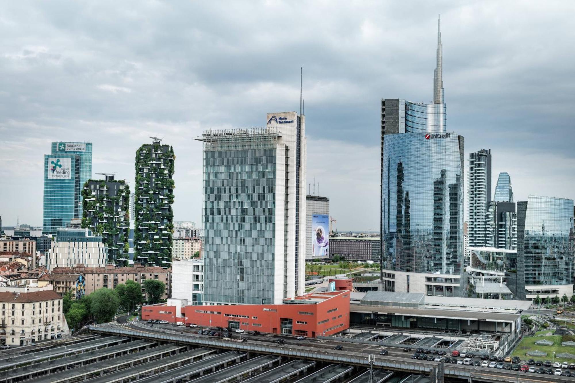 Ac Hotel Milano By Marriott Екстериор снимка